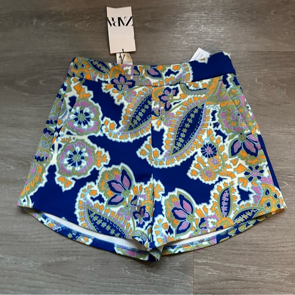 Zara High Waist Print Paisley Shorts - Picture 6 of 9